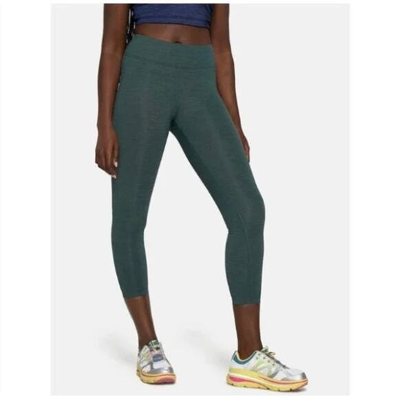 Outdoor Voices Flex Cropped Athletic Capri Capri Green Medium - Picture 1 of 10